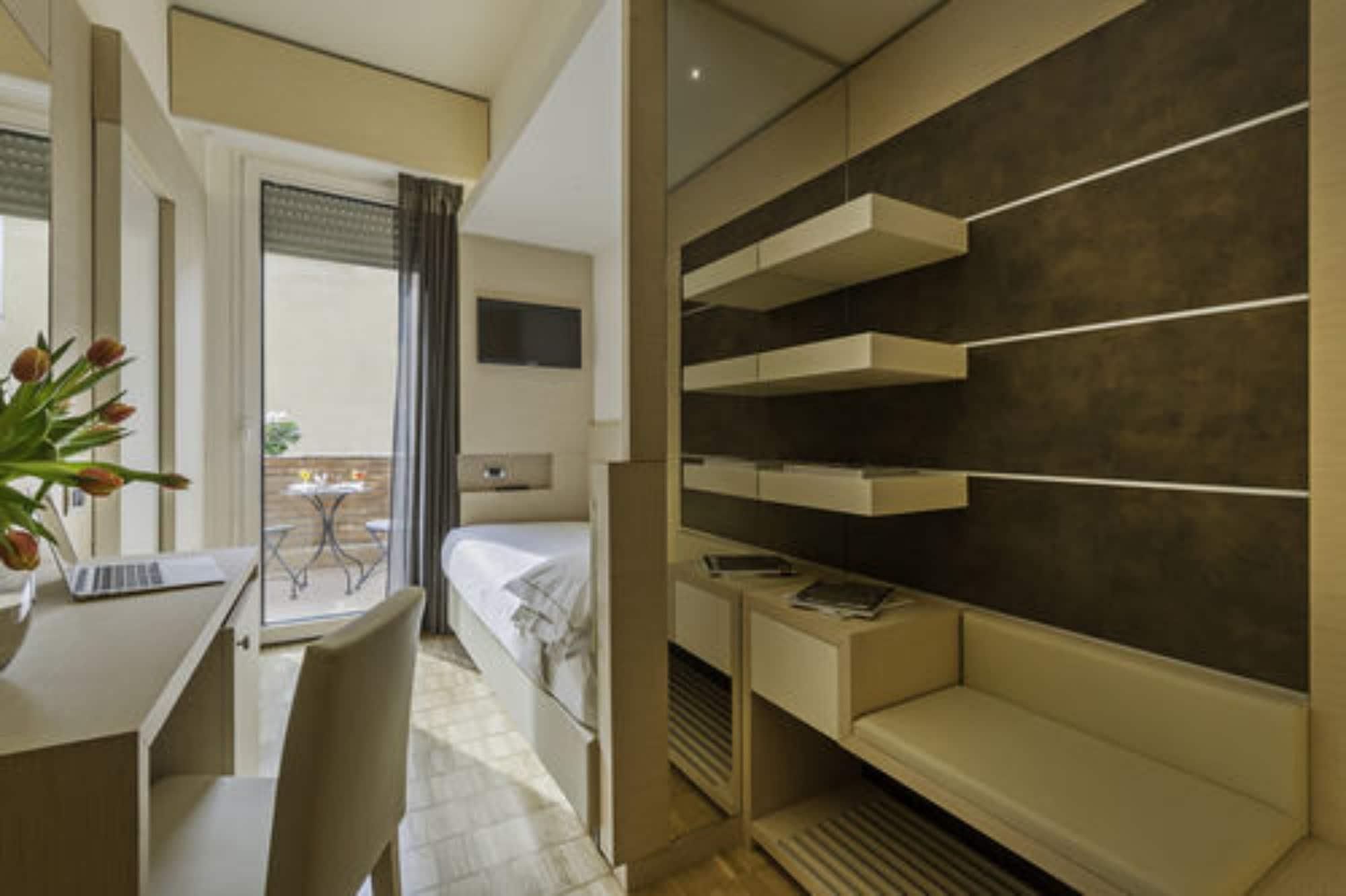 Hotel Ariston Milano Esterno foto